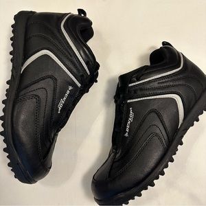 Dunlop NWOT Boys 5 Soccer Football Cleats Black/Silver Shoe Sneakers